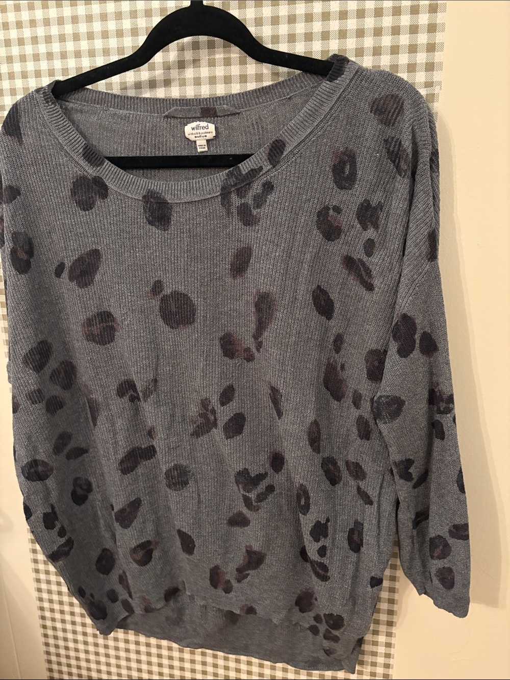 Wilfred Cashmere Blue-Gray Leopard Print Ribbed Crew Sweater